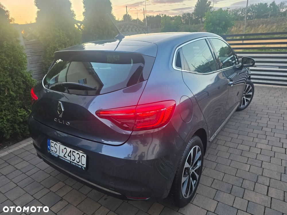 Renault Clio - 7