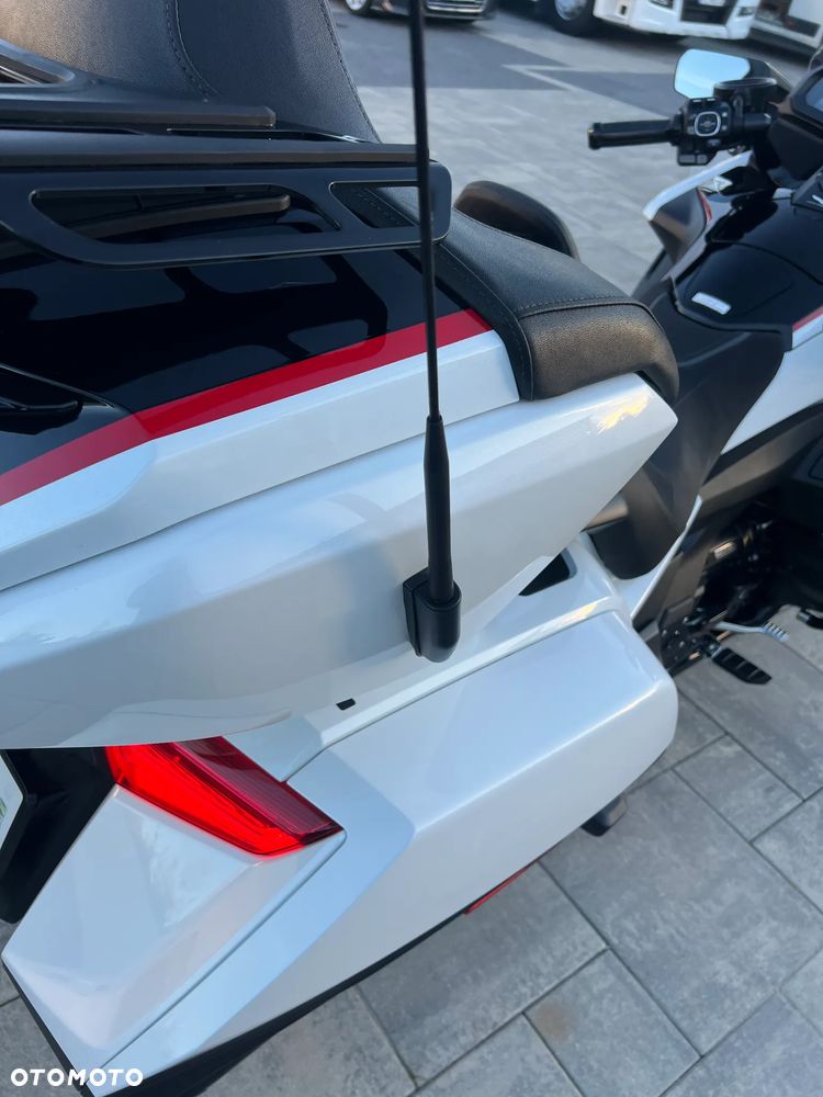 Honda GL - 22
