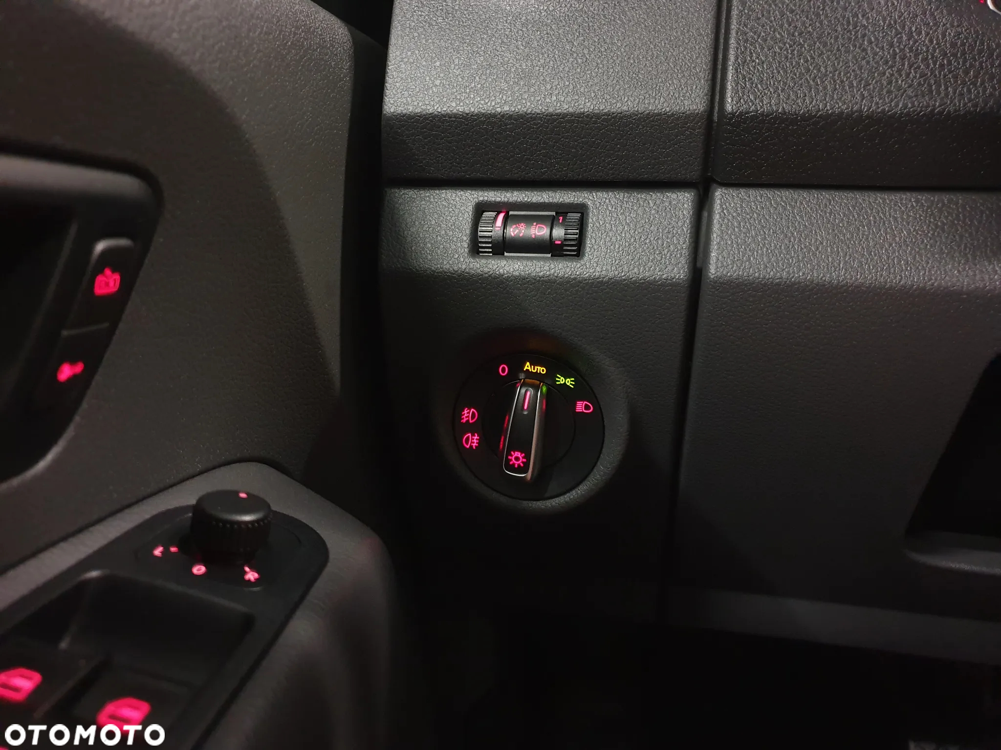 Volkswagen Amarok DC 2.0 BiTDI 4Mot Highline - 22