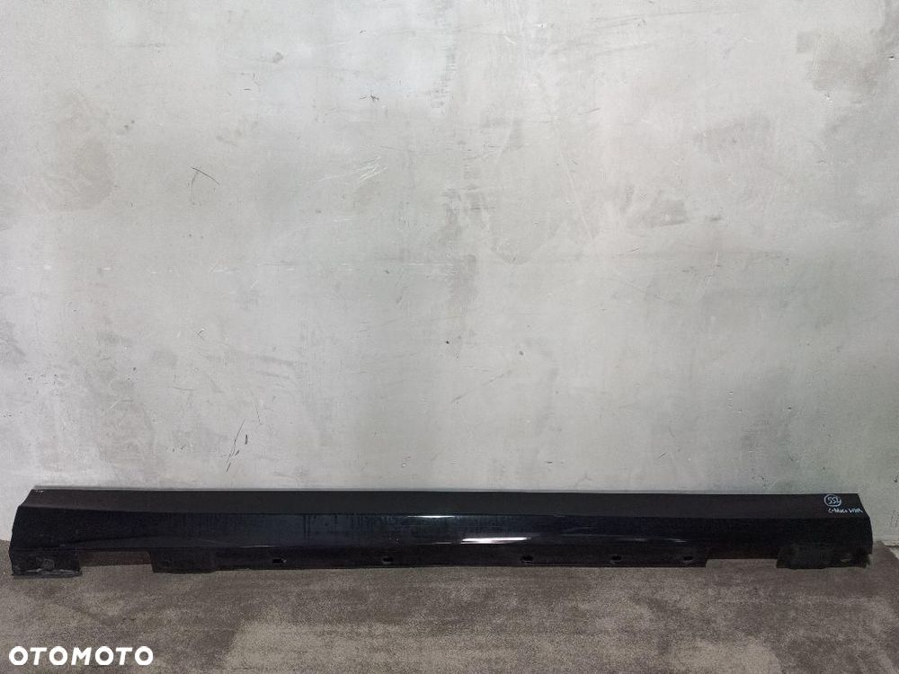 LISTWA PROGOWA PRAWA MERCEDES C KLASA W204 A2046900440 - 1