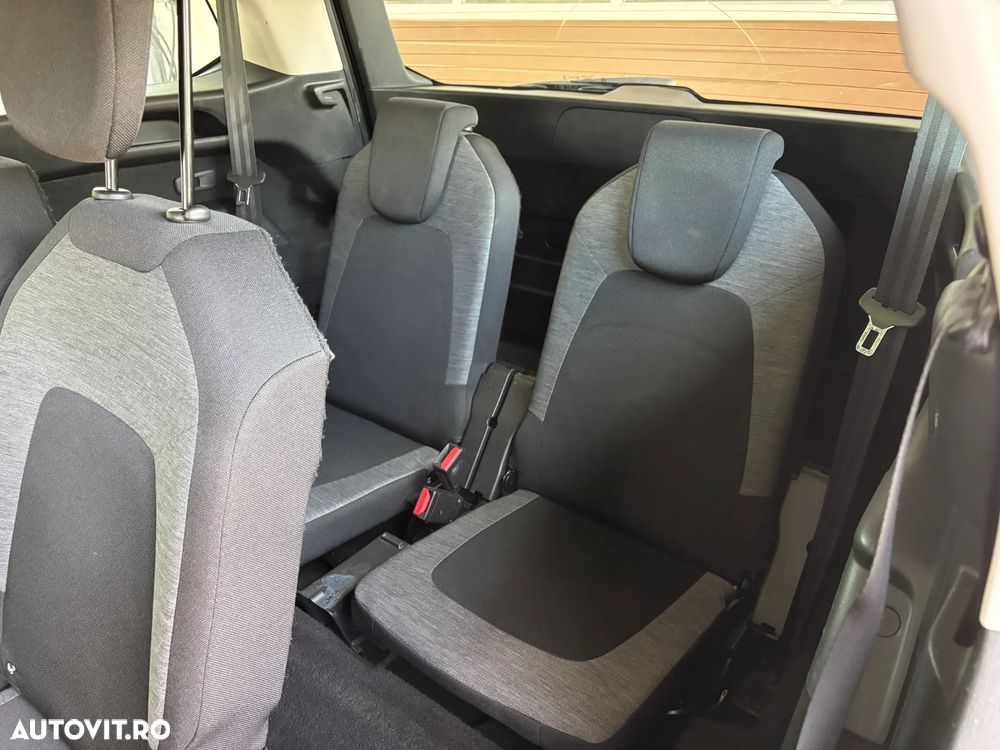 Citroën C4 Grand Space Tourer - 30