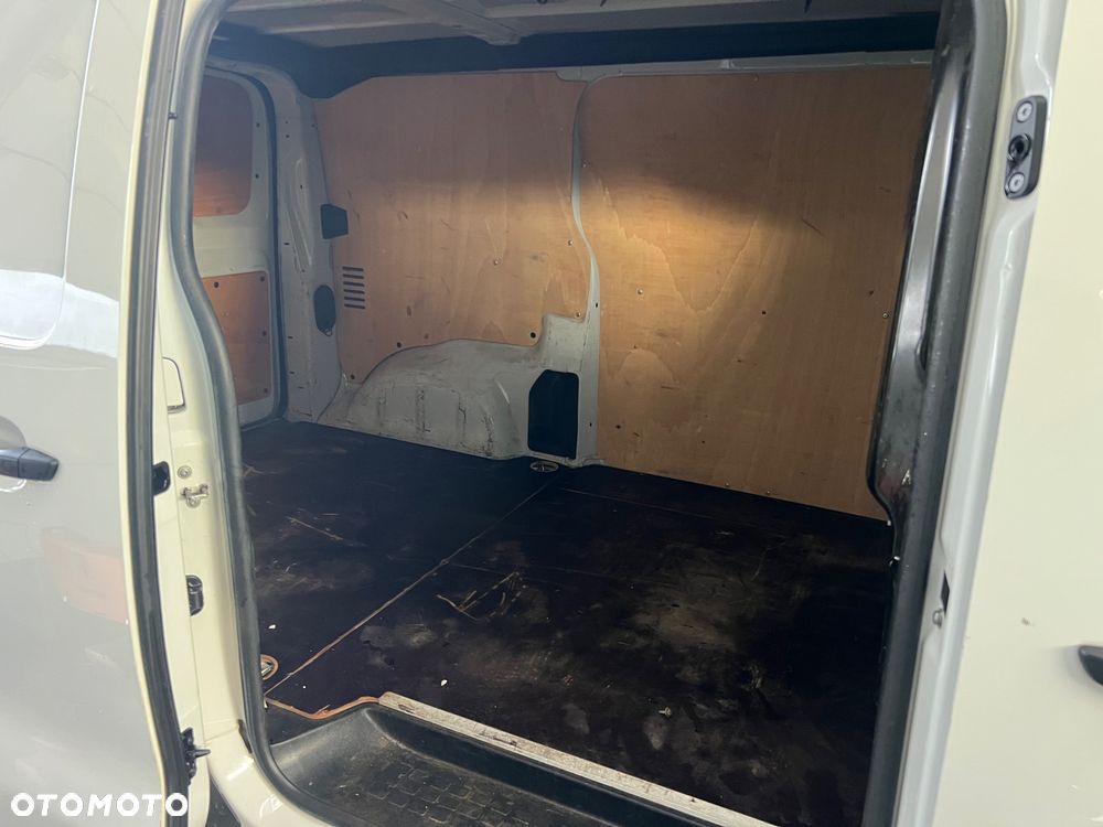 Peugeot Expert - 17