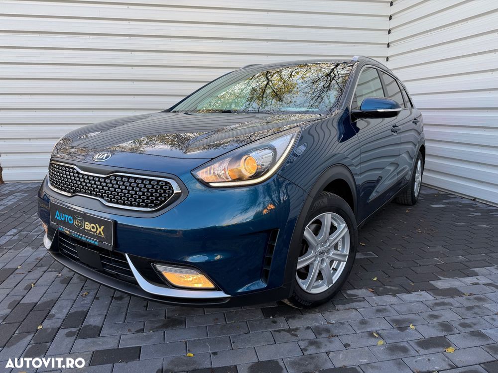 Kia Niro 1.6 GDI 2WD Aut. Vision - 1
