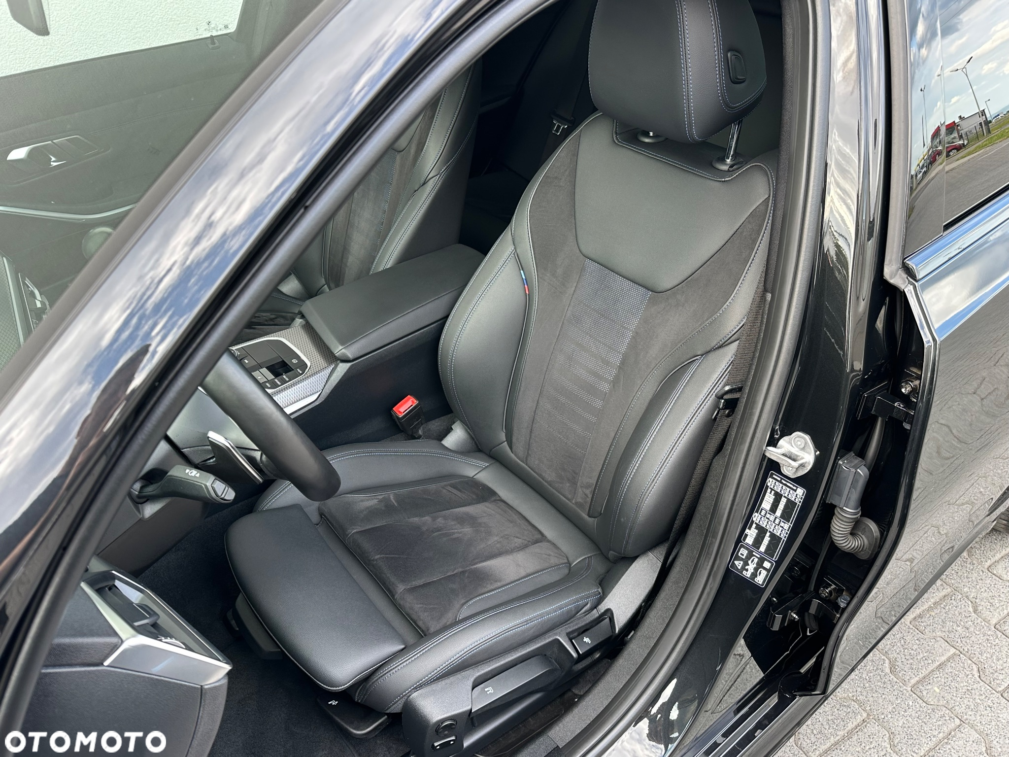 BMW Seria 3 320d xDrive M Sport sport - 21