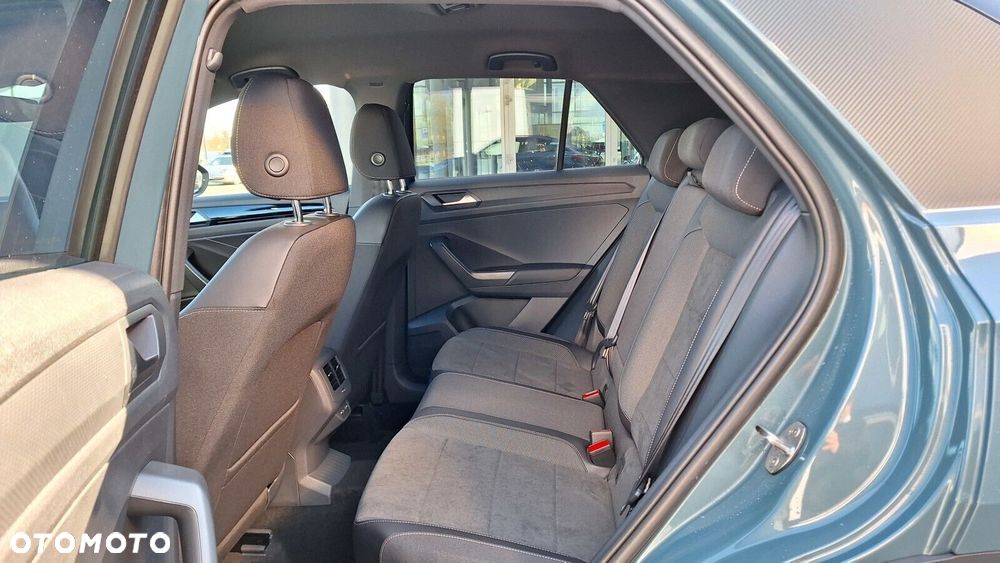 Volkswagen T-Roc - 21