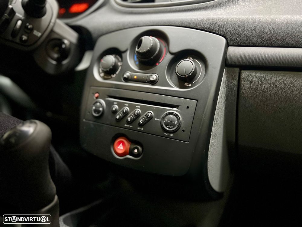 Renault Clio 1.5 dCi Confort - 14