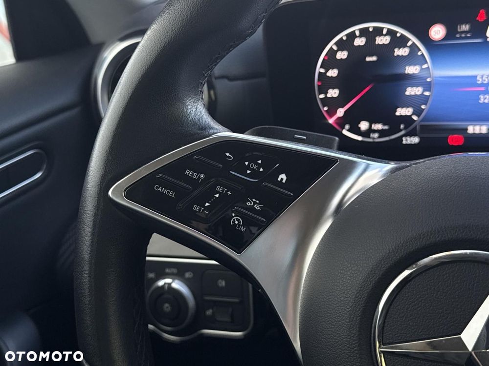 Mercedes-Benz CLA - 26