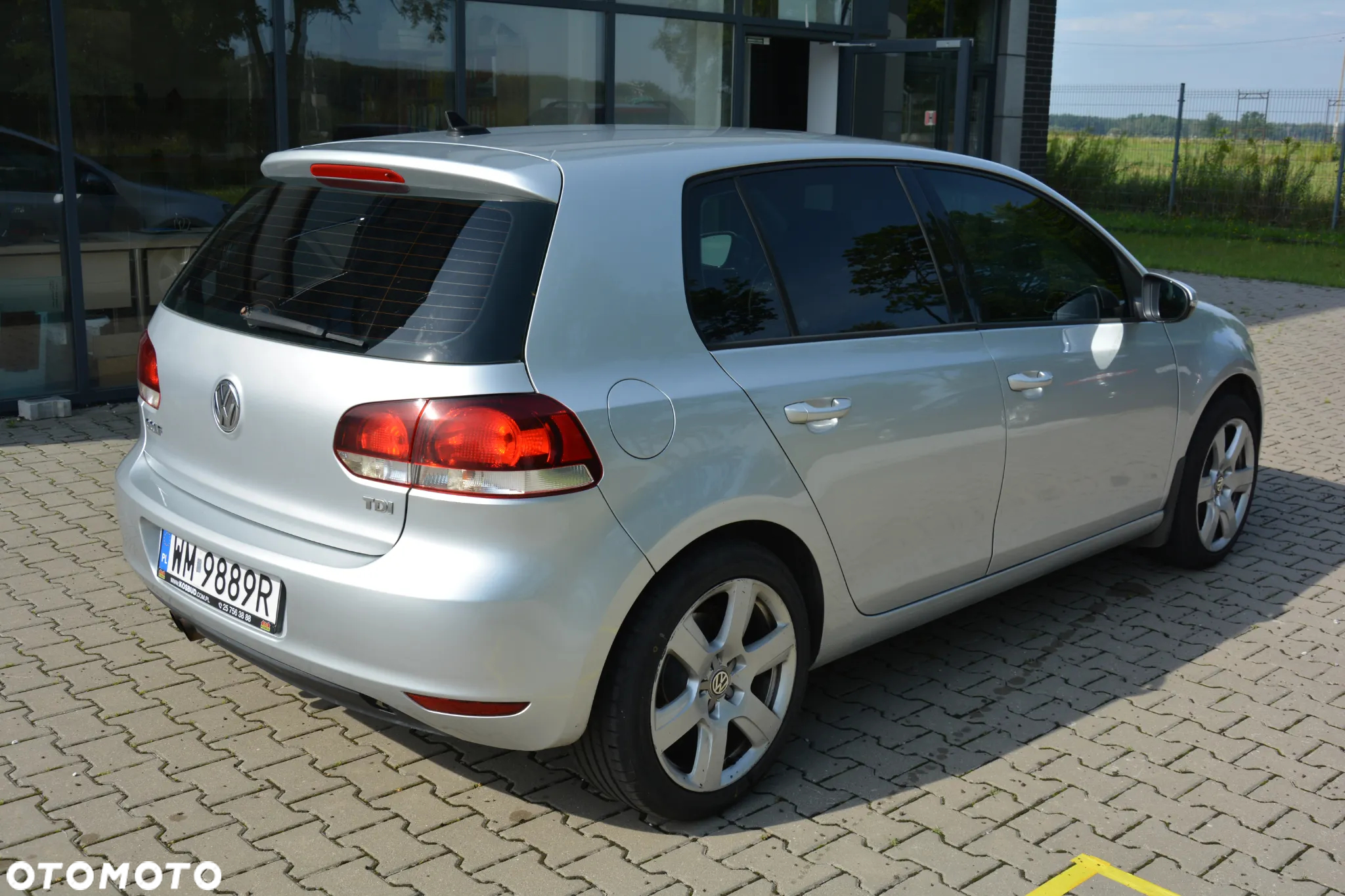 Volkswagen Golf - 5