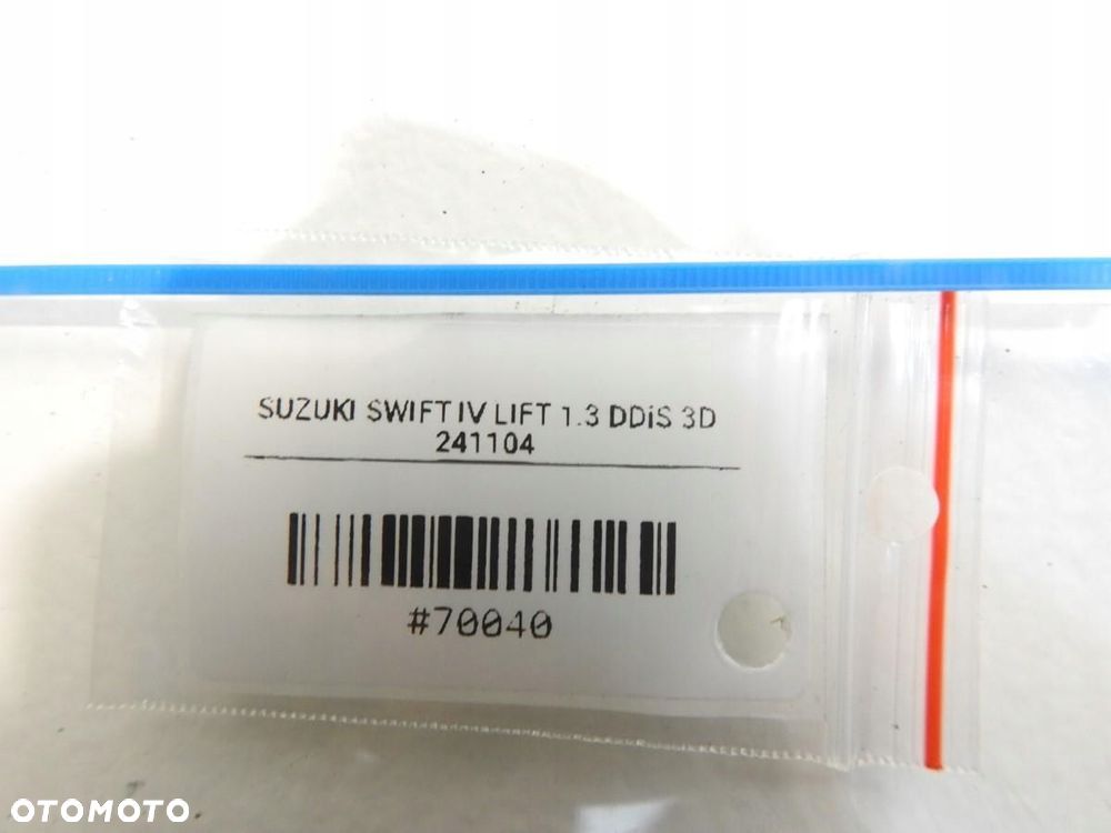 DYWANIKI GUMOWE PRZÓD SUZUKI SWIFT IV LIFT - 4