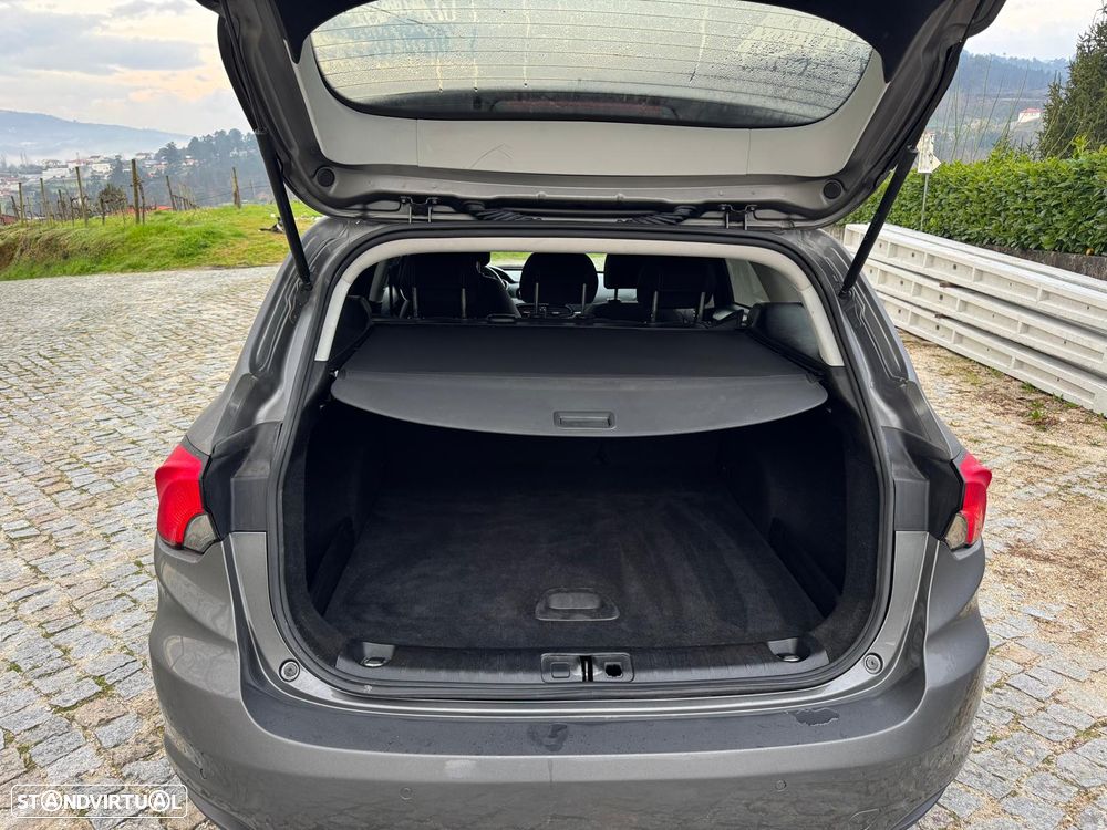 Fiat Tipo Station Wagon 1.3 M-Jet Lounge - 5