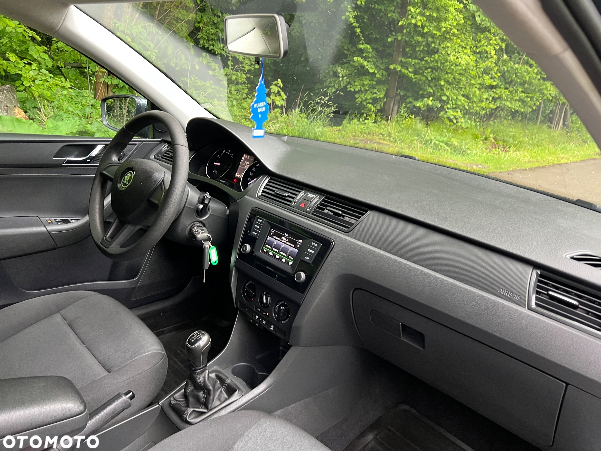 Skoda RAPID Spb 1.2 TSI Edition - 5