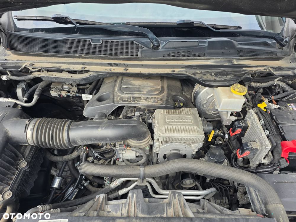 Dodge RAM 5.7 4x4 - 40
