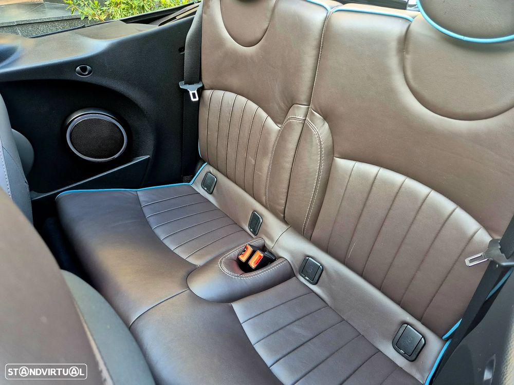 MINI Cabrio - 33