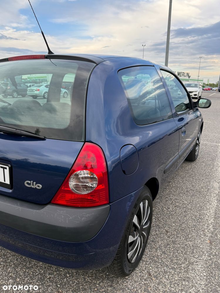 Renault Clio 1.2 Campus Authentique - 8