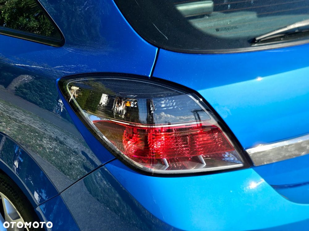 Opel Astra OPC - 13