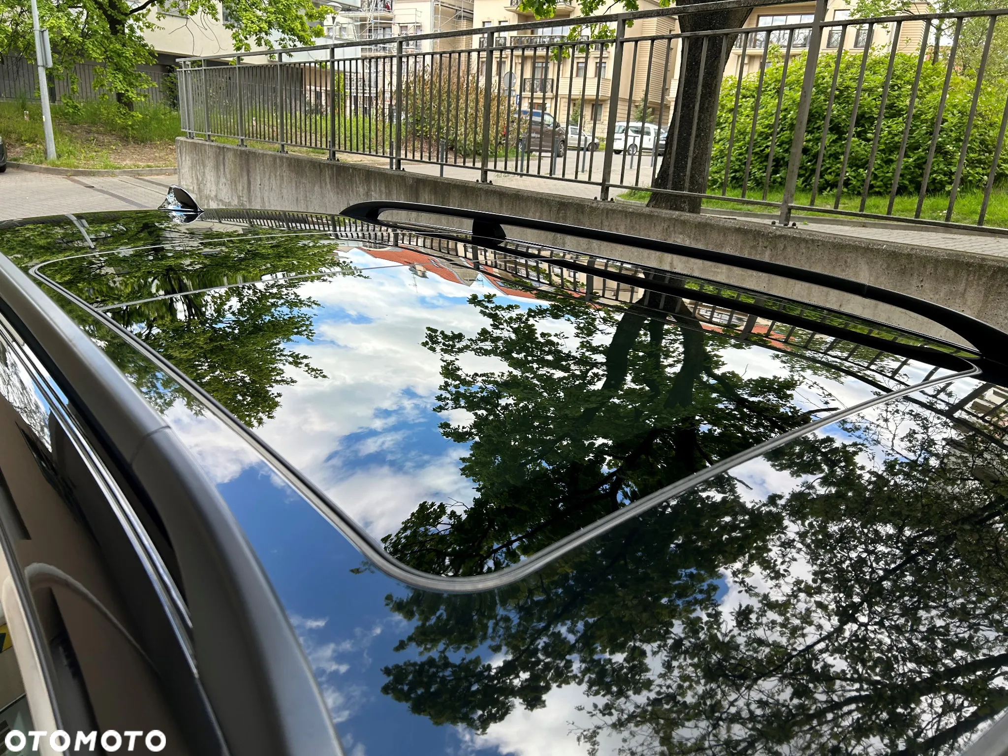 BMW Seria 5 525d Touring - 14