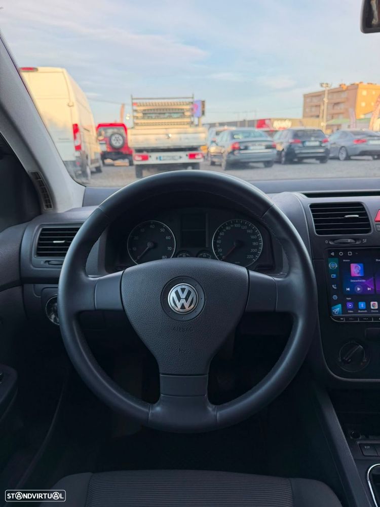VW Golf 1.4i Confortline - 25