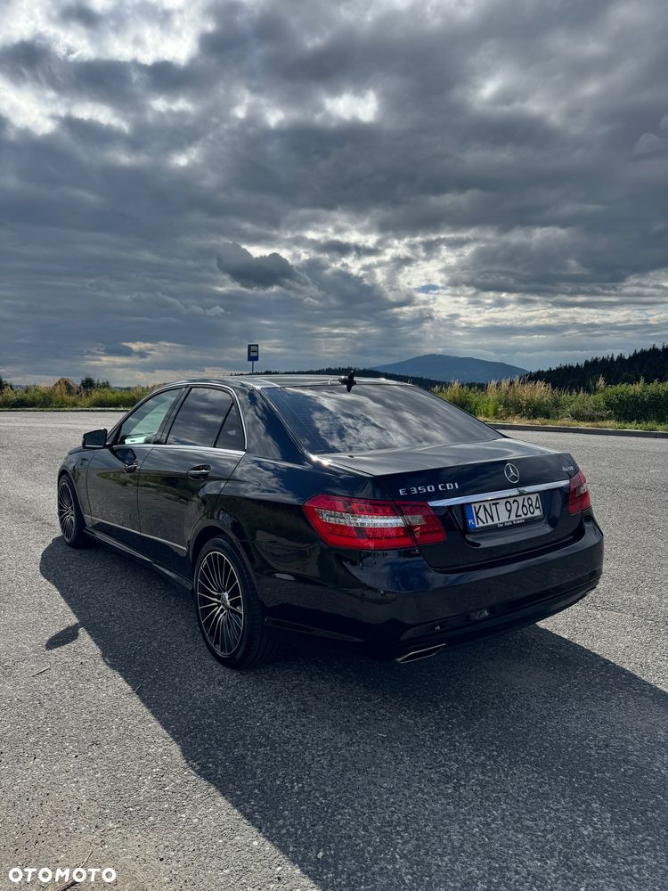 Mercedes-Benz Klasa E 350 CDI DPF 4Matic BlueEFFICIENCY 7G-TRONIC Avantgarde - 6