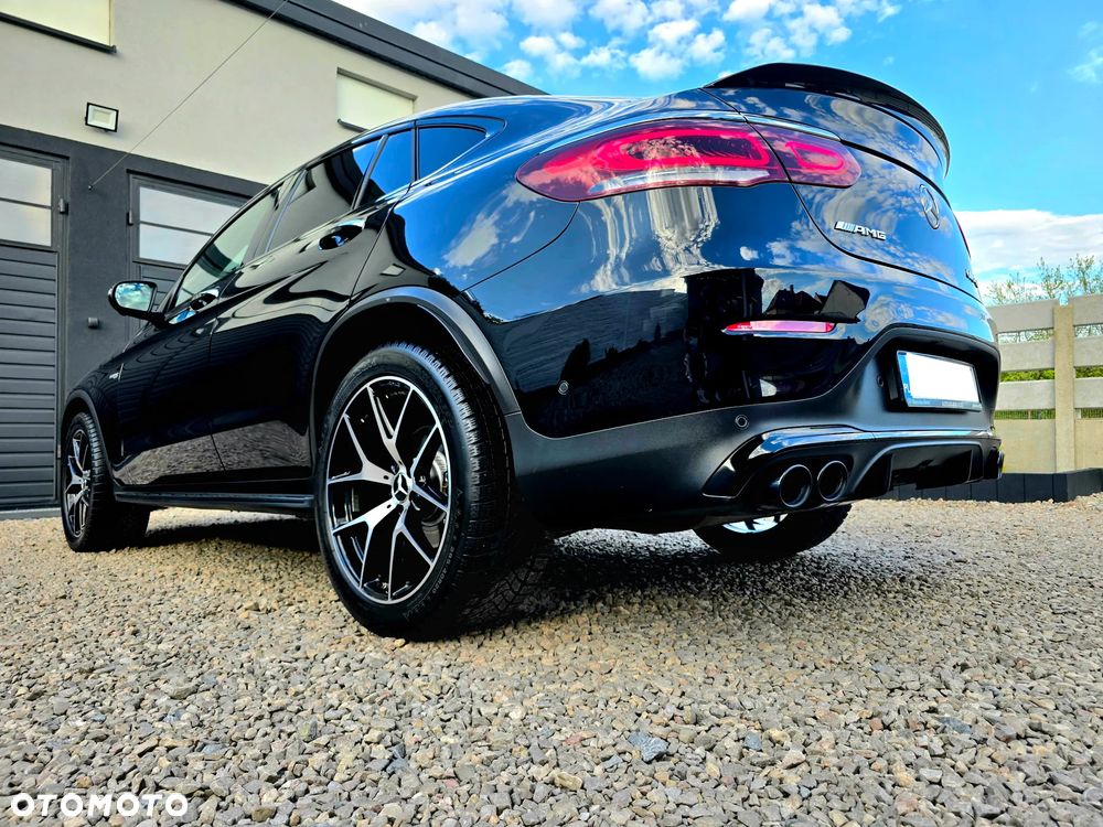 Mercedes-Benz GLC - 11