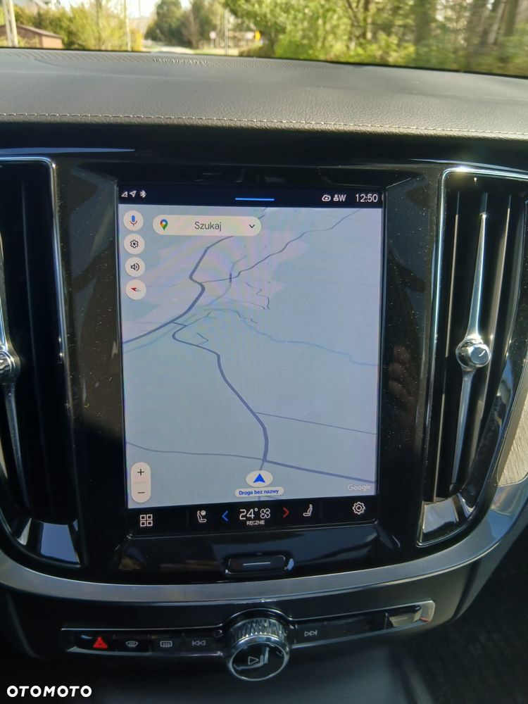 Volvo V60 Cross Country - 20