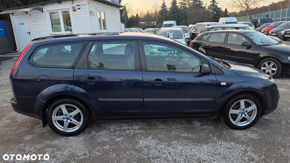 Ford Focus SW 1.6 TDCi Trend + - 6