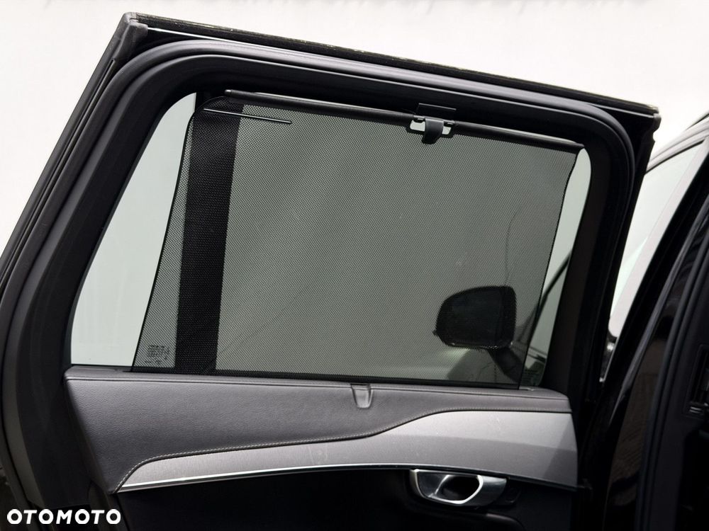 Volvo XC 90 - 13