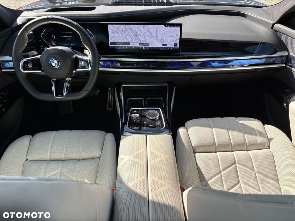 BMW Seria 7 - 10