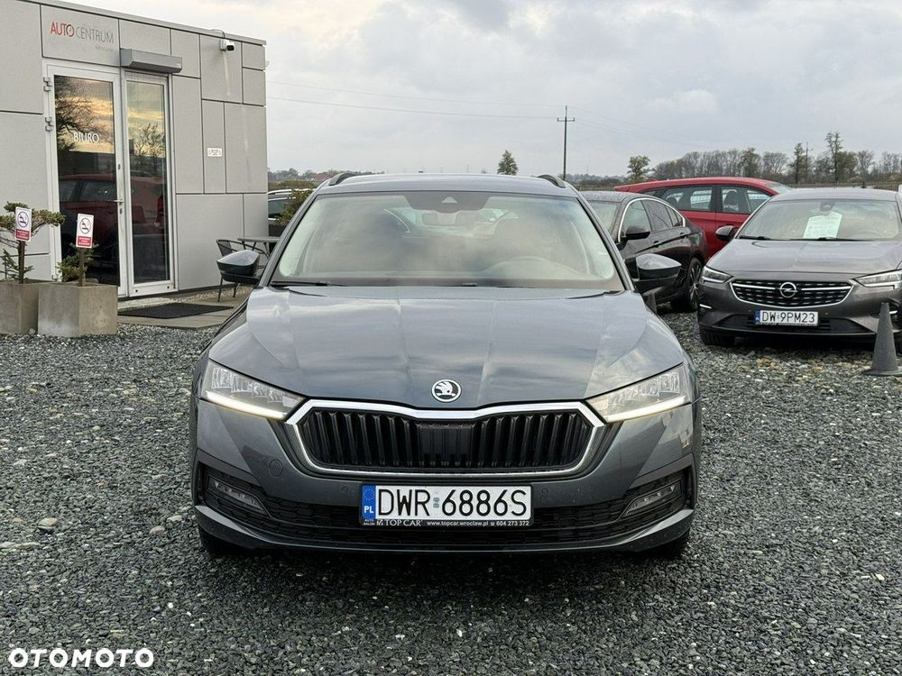 Skoda Octavia - 2