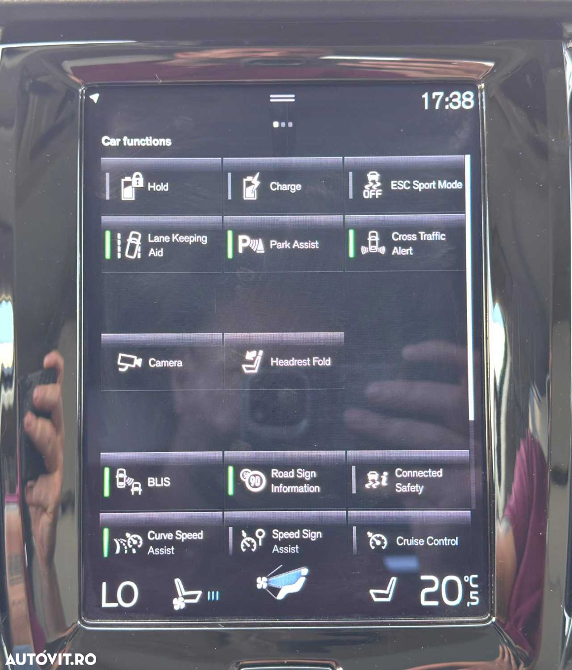 Volvo V90 - 31