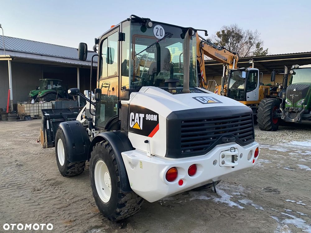 Caterpillar CAT 908M, 2020 ROK, 3400 MTH, ŁYŻKA OTWIERANA + WIDŁY, z NIEMIEC, - 4