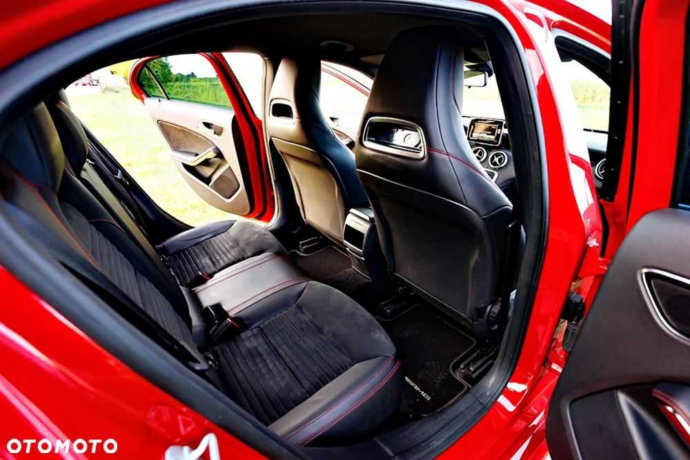 Mercedes-Benz Klasa A 180 BlueEfficiency Edition - 26