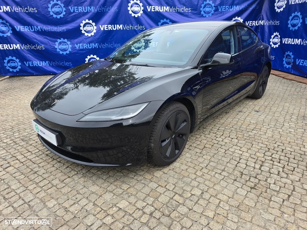 Tesla Model 3 - 6