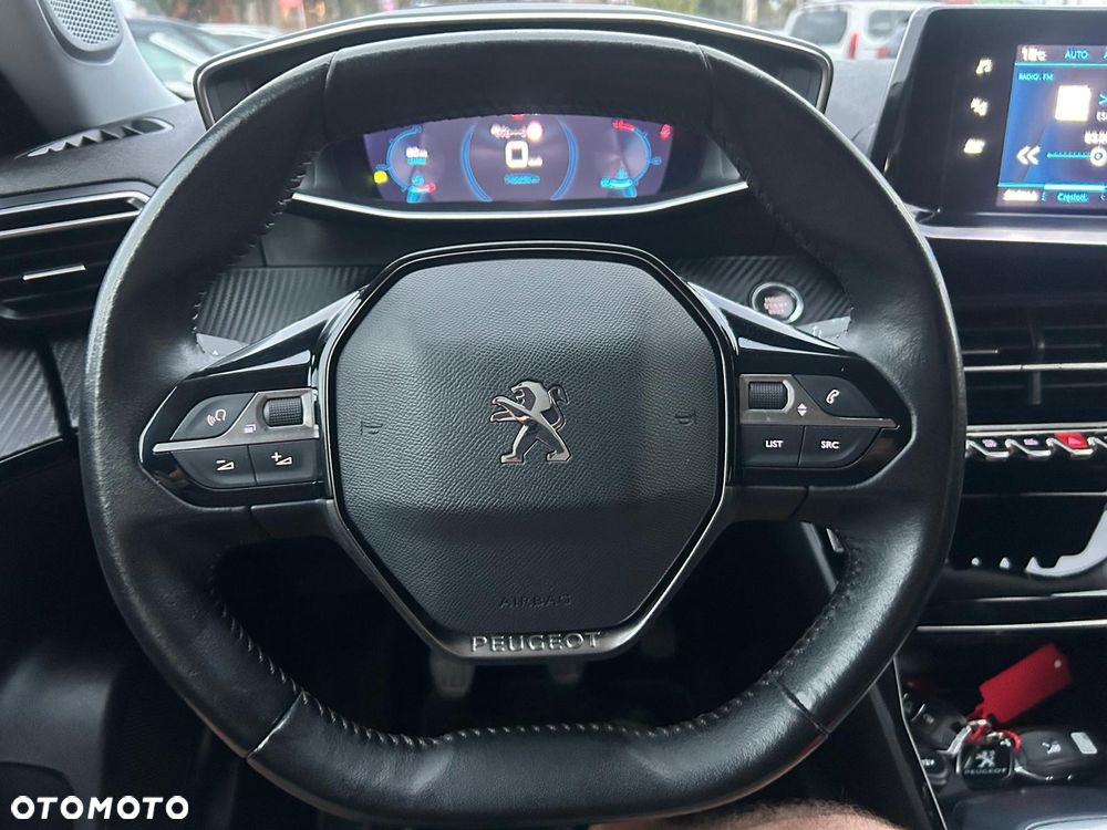 Peugeot 2008 1.2 Pure Tech GPF Active S&S - 29