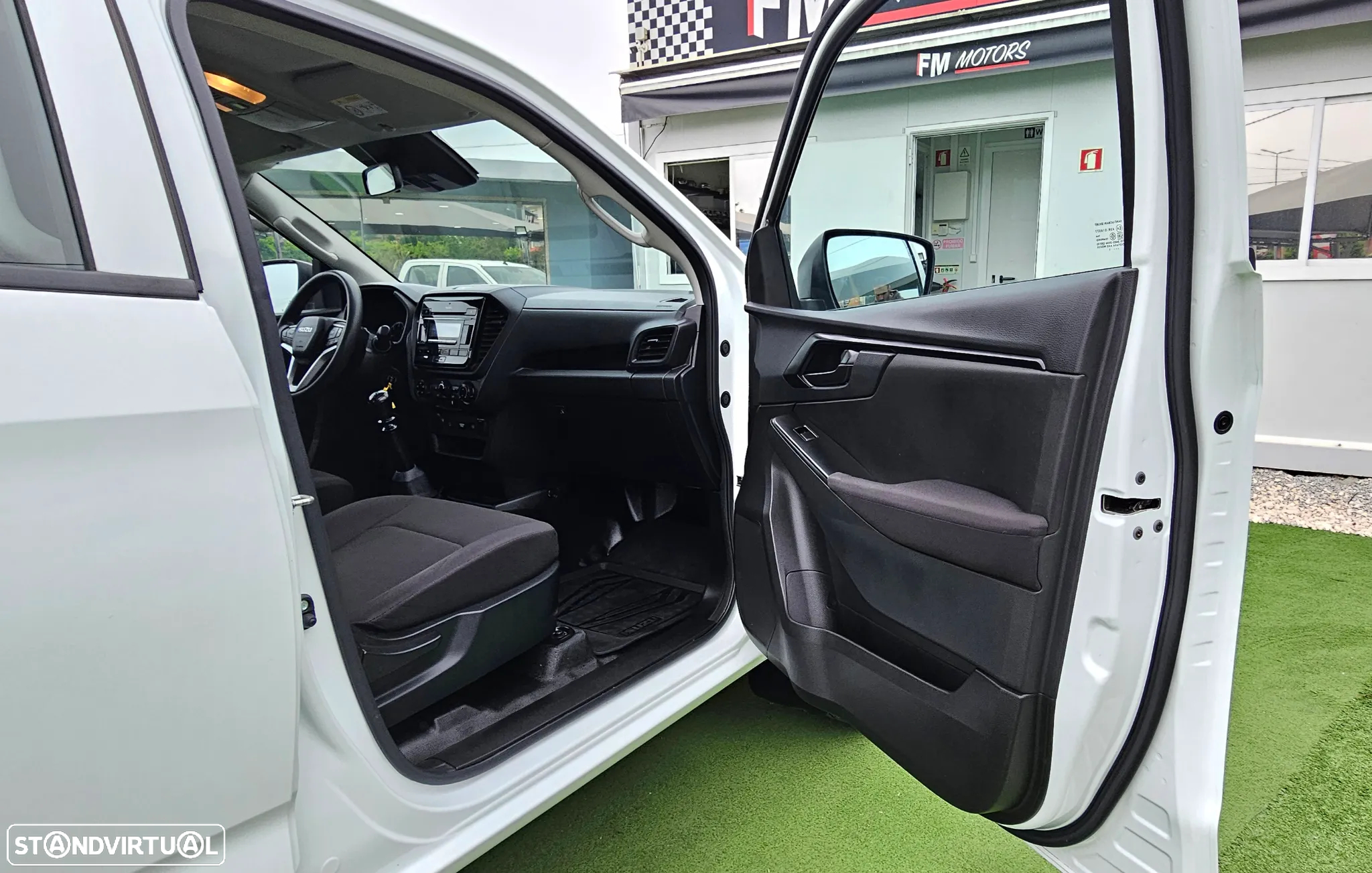 Isuzu D-MAX - 20