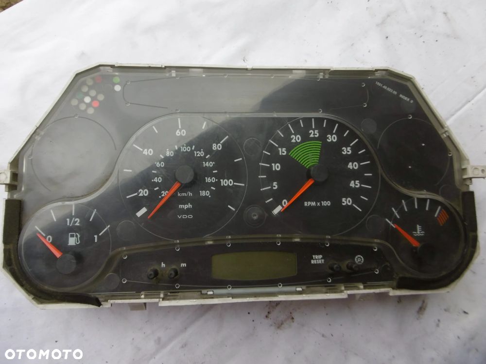 LICZNIK ZEGARY IVECO DAILY 504109084 - 2