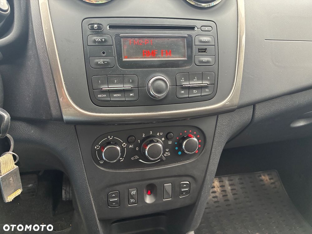 Dacia Sandero Stepway 1.5 dCi Laureate - 14