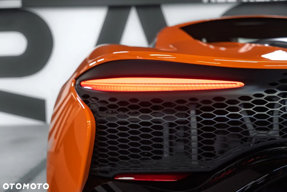 McLaren Artura - 29