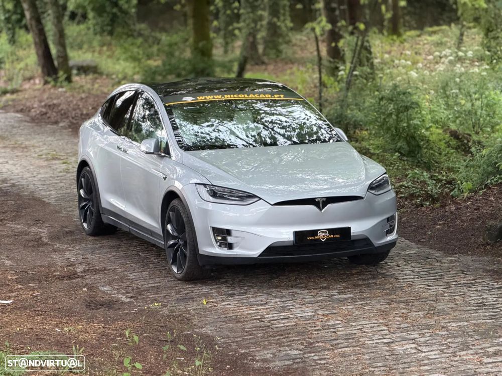 Tesla Model X 100D - 25