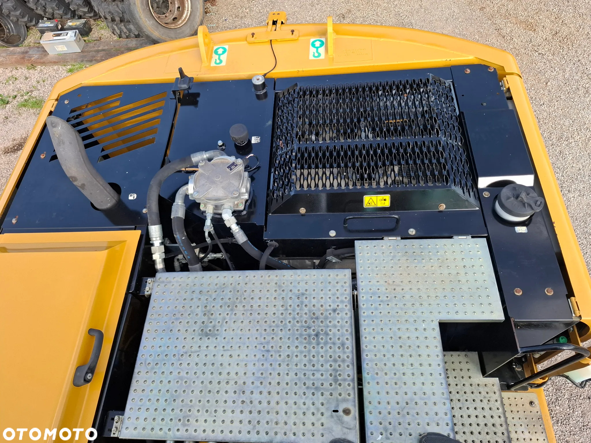 Caterpillar CAT M 318 D - 14