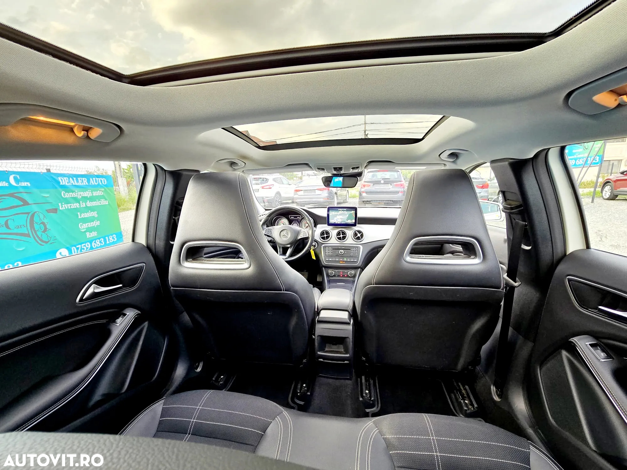 Mercedes-Benz GLA 220 d 4Matic 7G-DCT Urban - 14