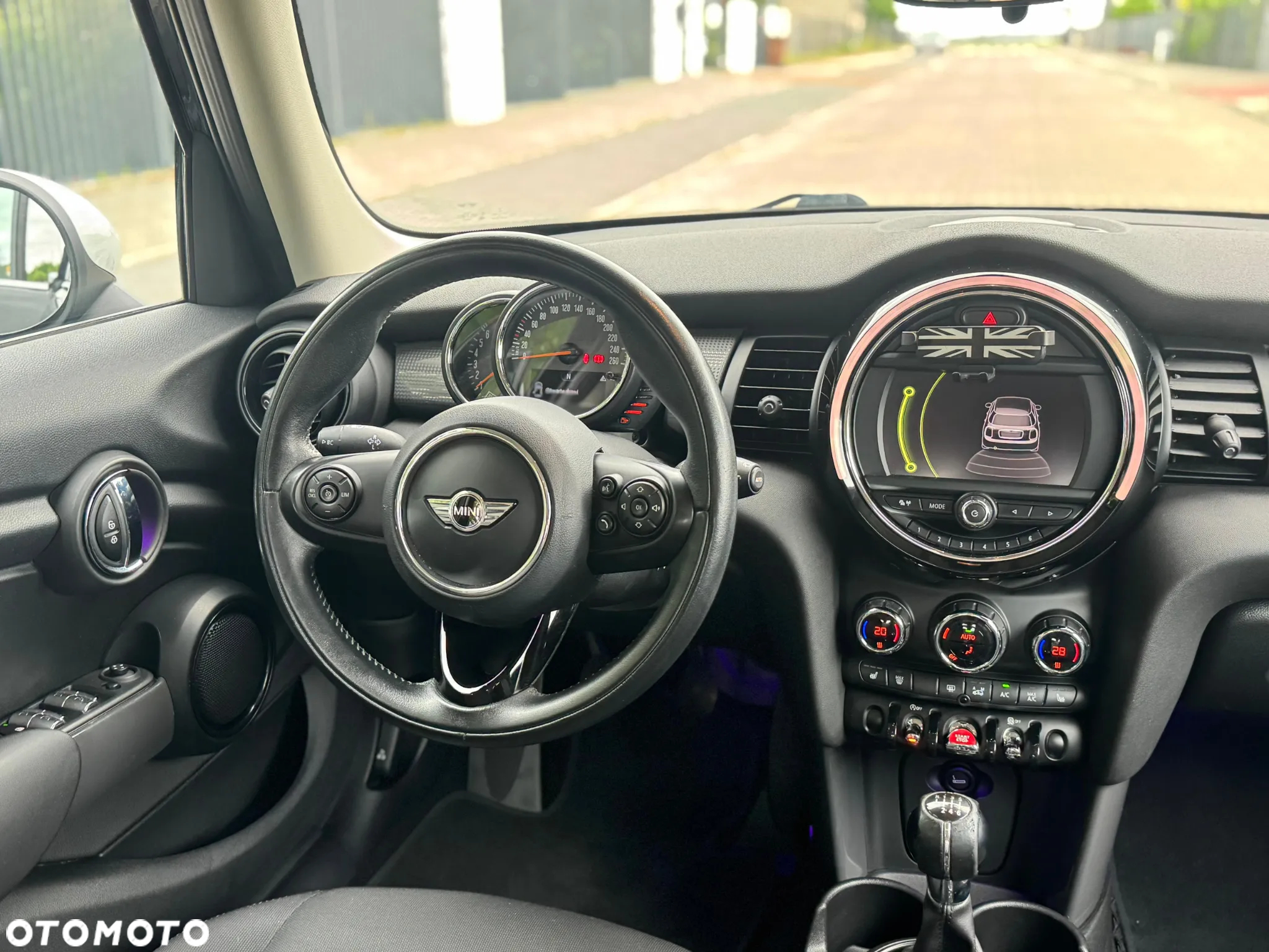 MINI Cooper - 17