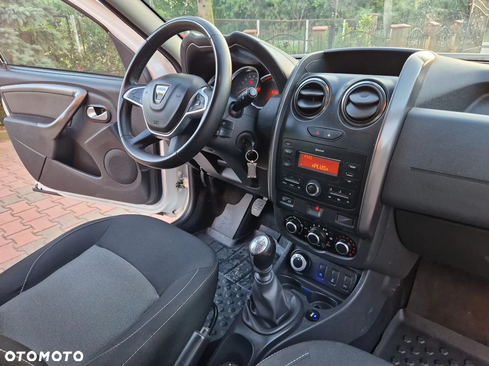 Dacia Duster 1.6 SCe Outdoor 4x4 S&S - 24