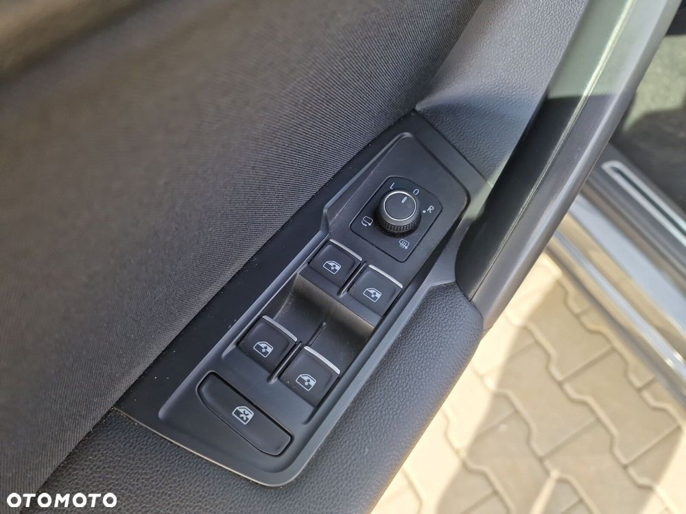Volkswagen Tiguan Allspace 1.5 TSI EVO Elegance DSG - 32