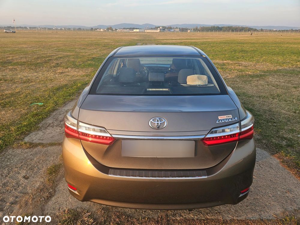 Toyota Corolla 2017 photo 5