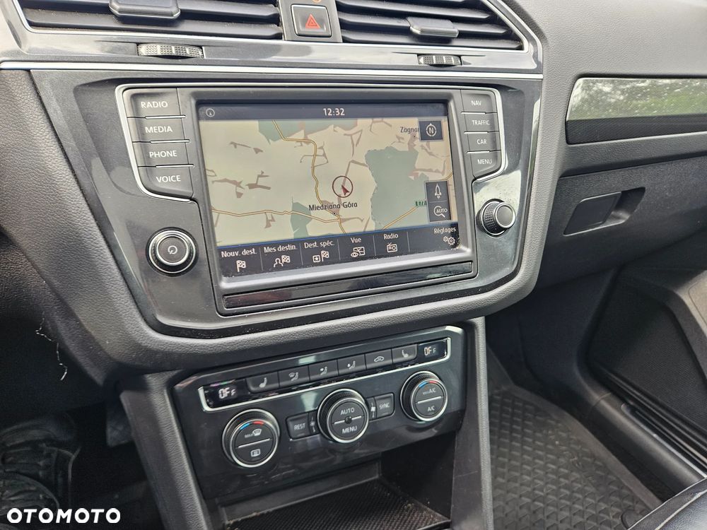 Volkswagen Tiguan 1.4 TSI ACT (BlueMotion Technology) DSG Comfortline - 24