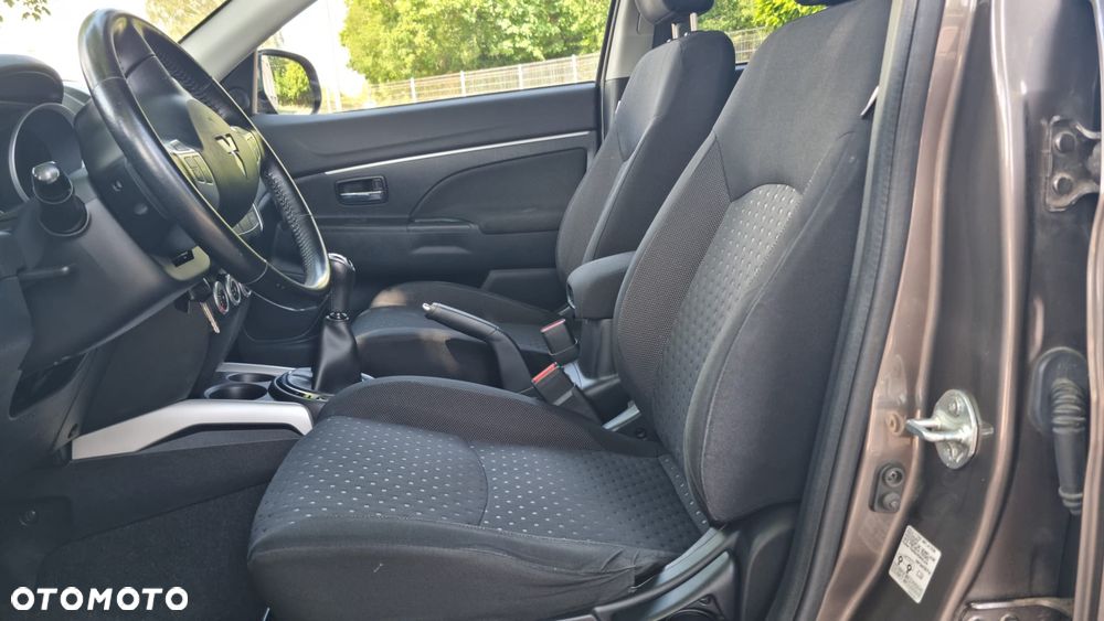 Mitsubishi ASX 1.6 2WD Diamant Edition - 13