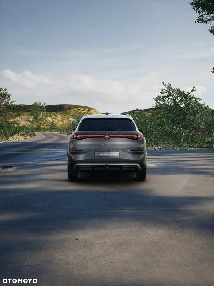 Volkswagen T-Roc - 7