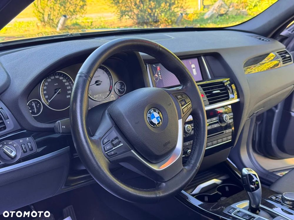 BMW X3 xDrive28i Sport-Aut xLine - 30