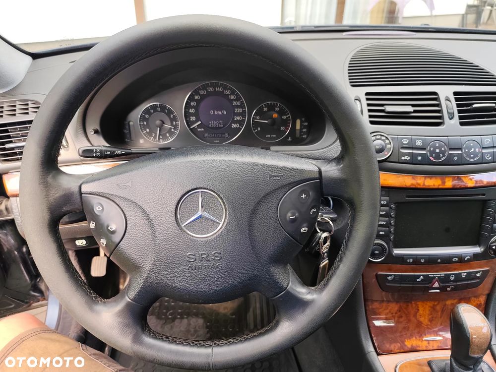 Mercedes-Benz Klasa E - 14
