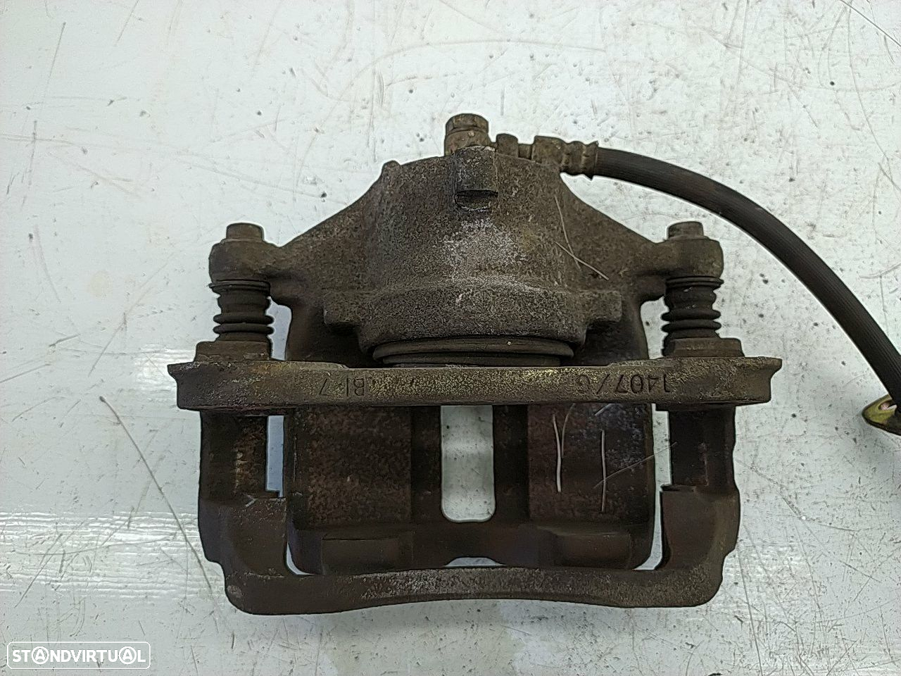Pinça Frente Direita Mg Mg Zr - 4